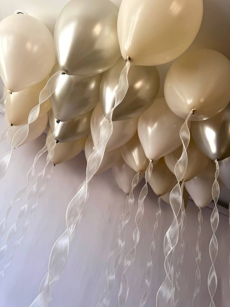 Воздушные шары под потолок «Кремовое золото» 10 шт