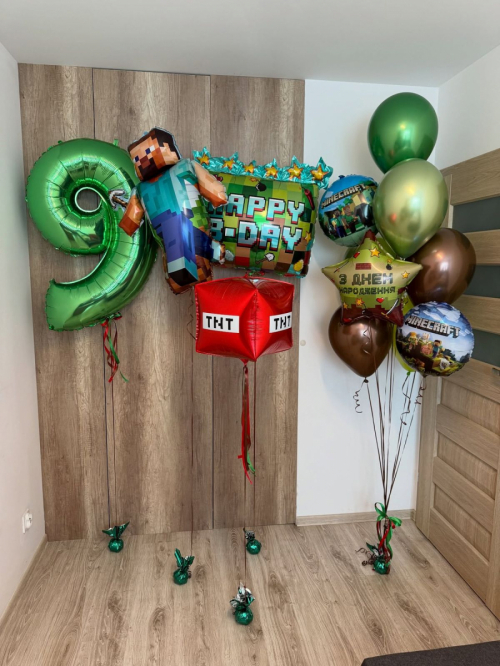 Композиция «Приключения в кубе»